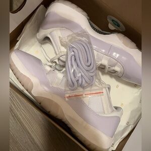 Authentic Retro Jordan 11 low